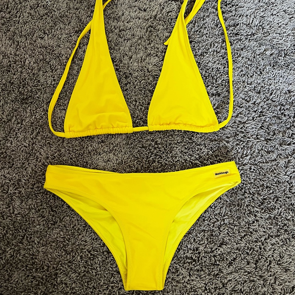 💛 Blackbough bikini